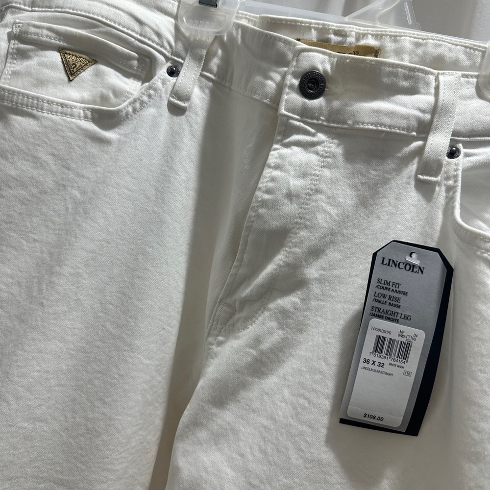 GUESS Men's White Straight Legs Jeans - Picture 4 of 6
